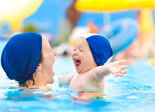 Une piscine conçue pour les grands et les petits